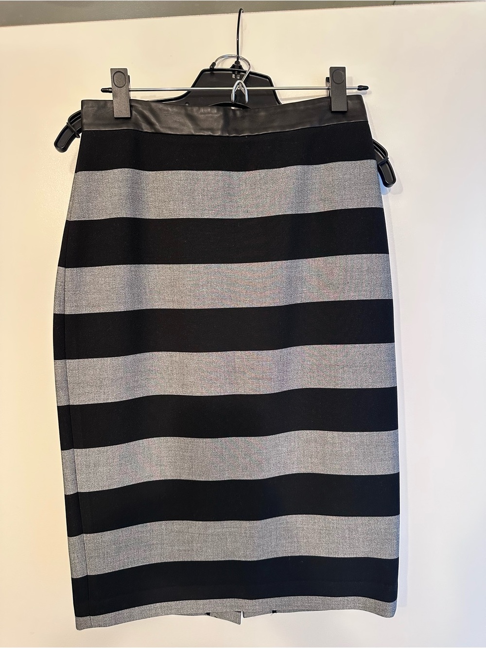 Banana Republic Black and Gray Striped Pencil Skirt